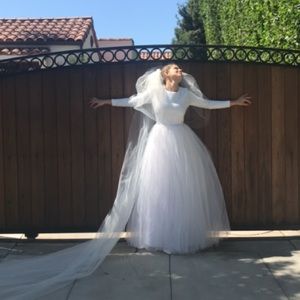 Wedding dress